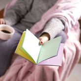 Petit carnet en papier recyclé Arc en Ciel